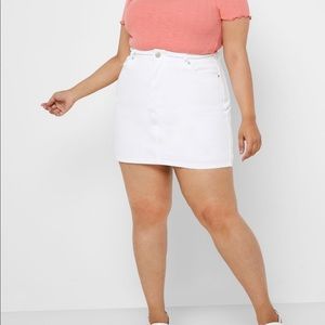 Forever 21 plus white denim skirt